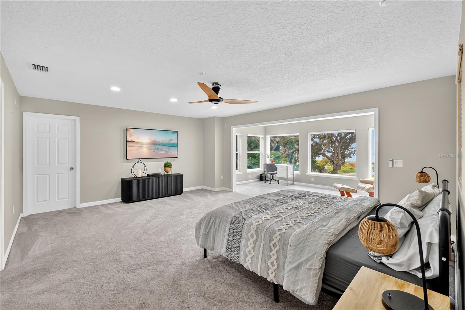 Image 13 of 48 For 1604 Regal Cove Court