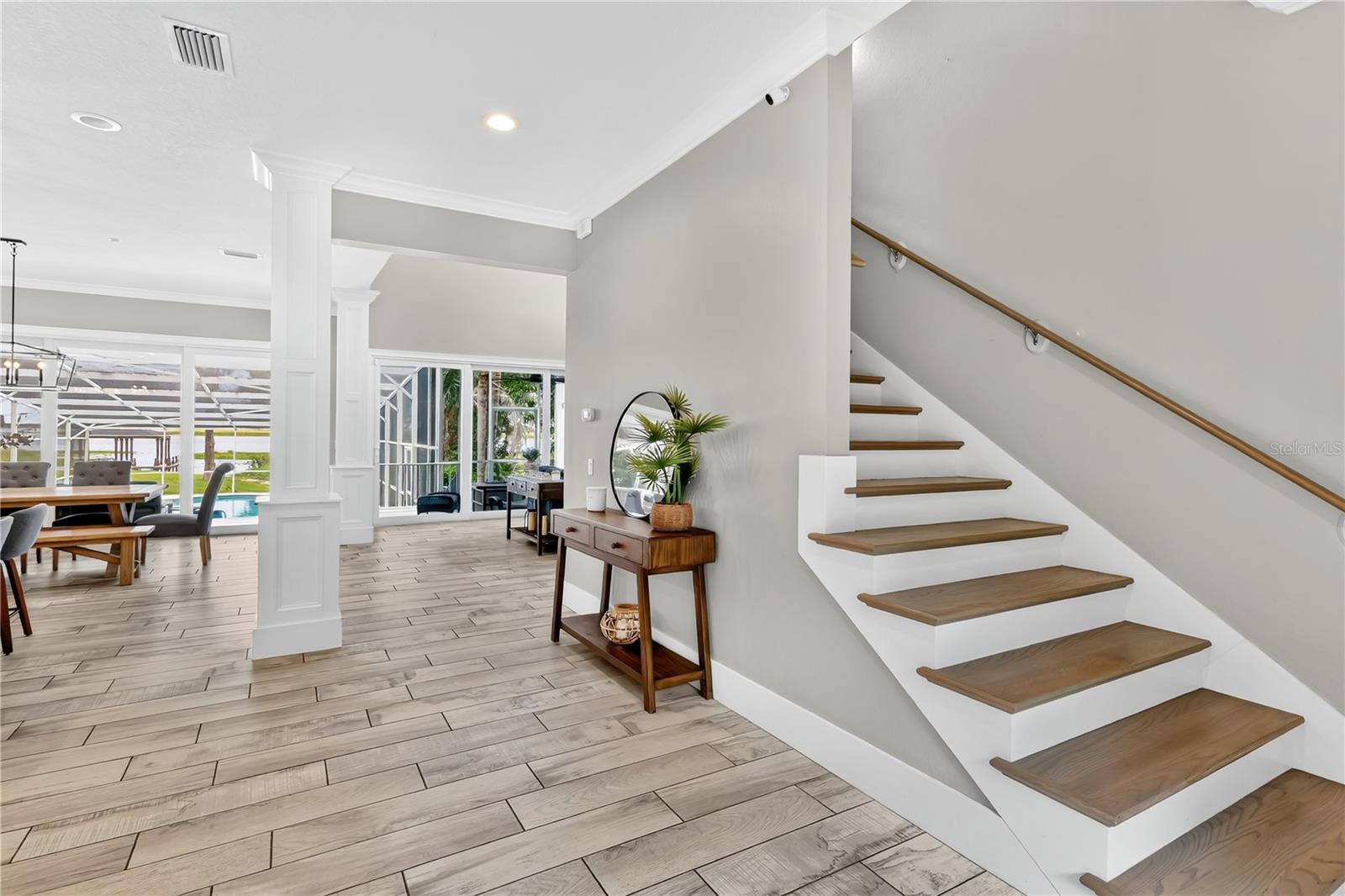 Image 7 of 48 For 1604 Regal Cove Court