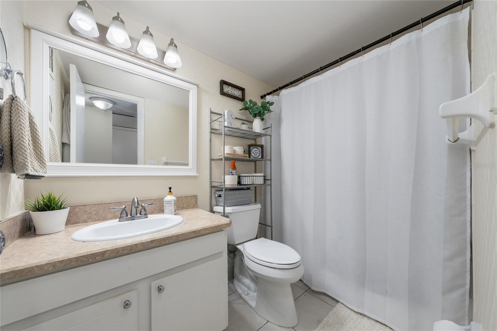 Image 25 of 28 For 200 Saint Andrews Boulevard 312