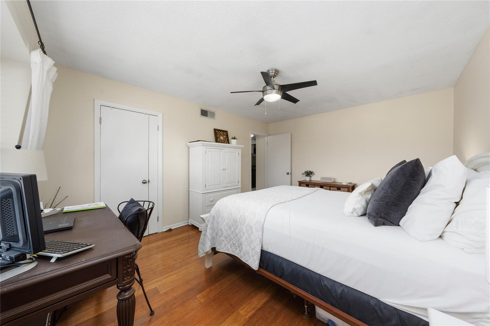 Image 27 of 28 For 200 Saint Andrews Boulevard 312