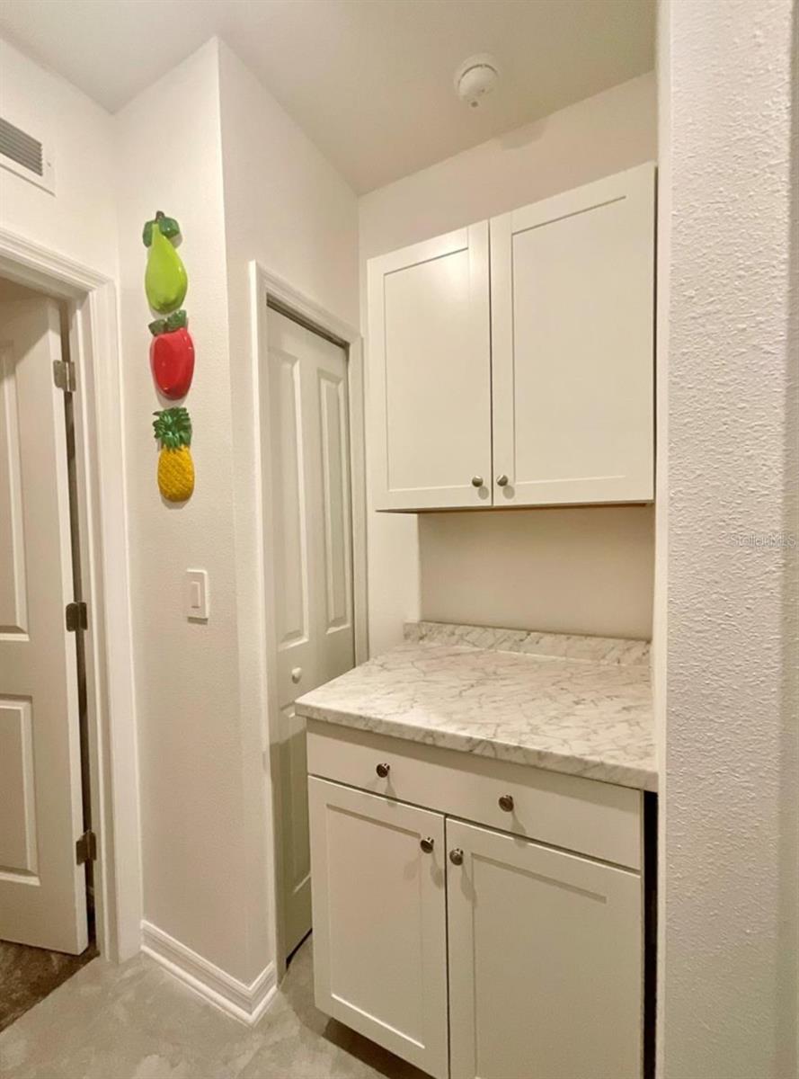 Image 5 of 9 For 201 Lawson Avenue