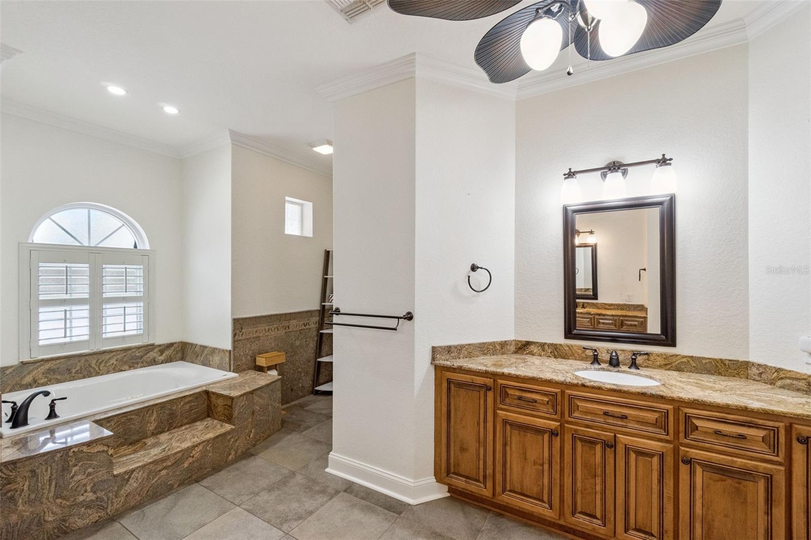 Image 29 of 66 For 6358 Oak Shore Drive