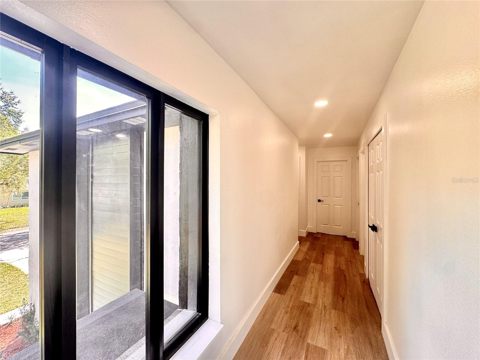 Image 8 of 16 For 14 Glendale Drive