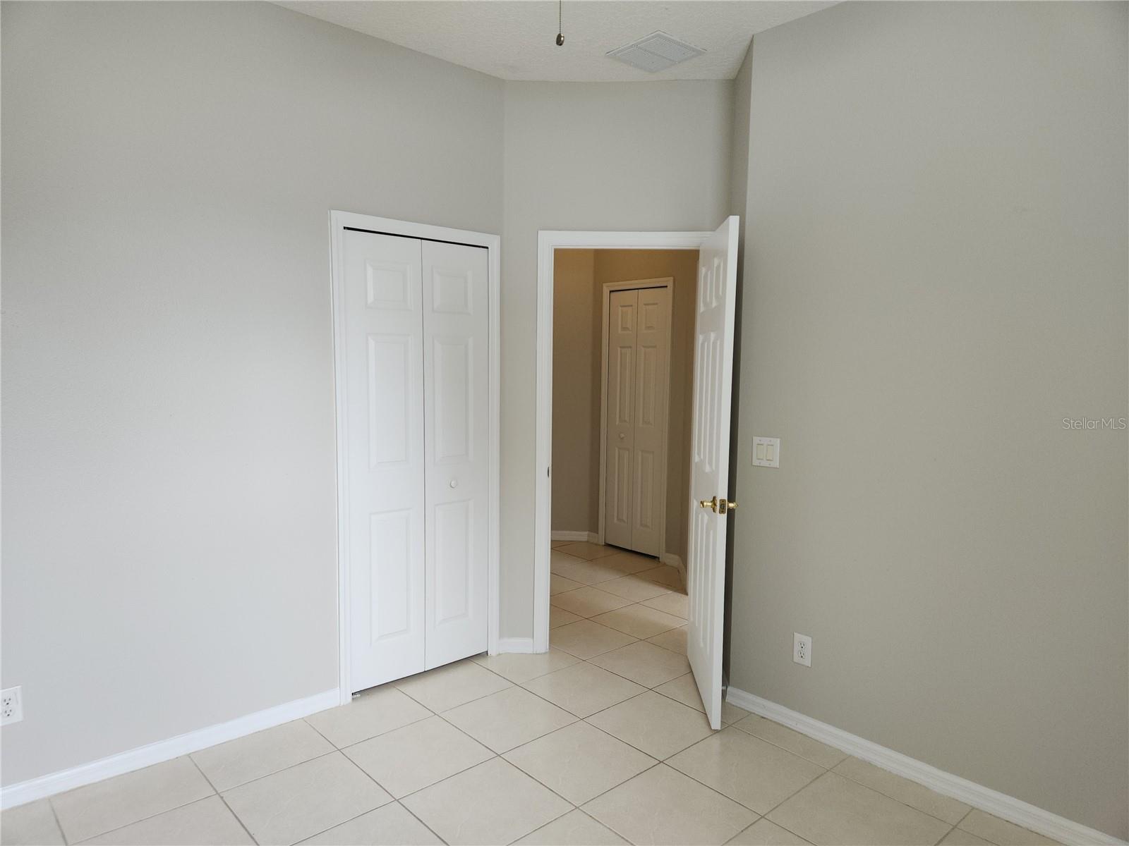 Image 14 of 28 For 9918 Bennington Chase Drive