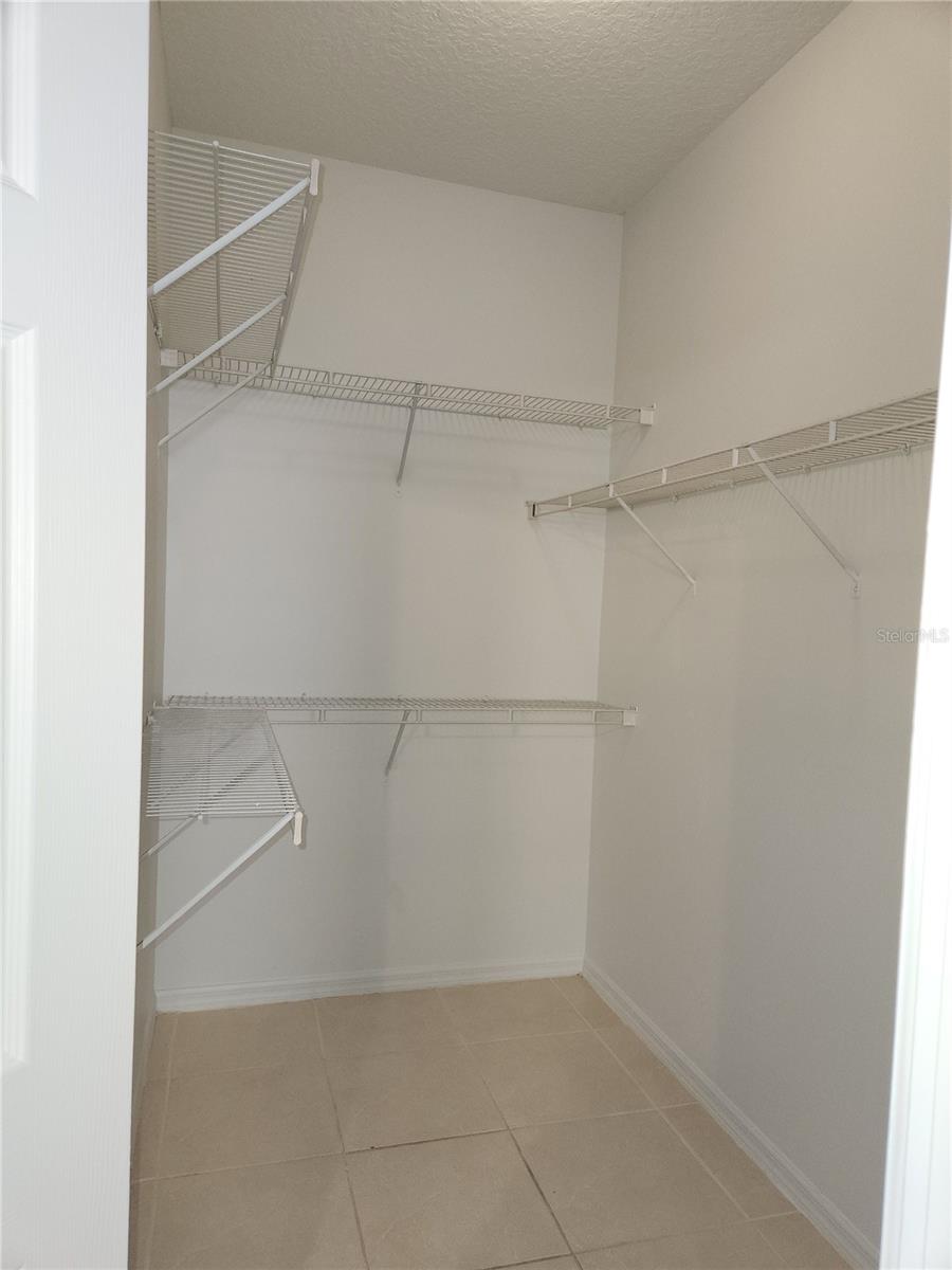 Image 16 of 28 For 9918 Bennington Chase Drive