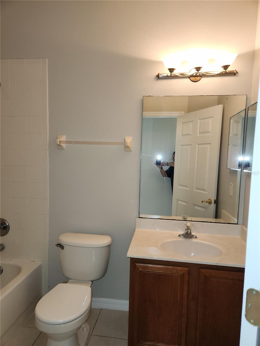 Image 18 of 28 For 9918 Bennington Chase Drive