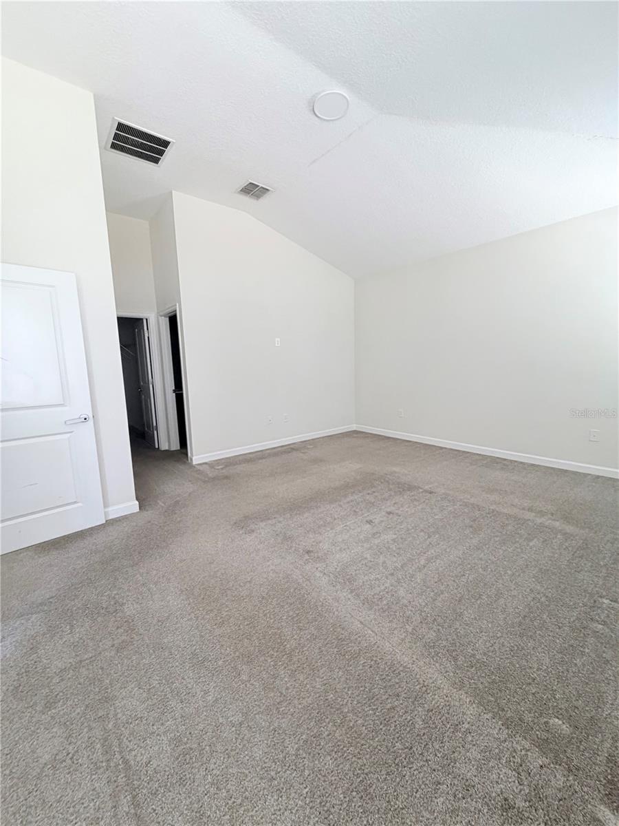 Image 18 of 34 For 2065 Camden Loop