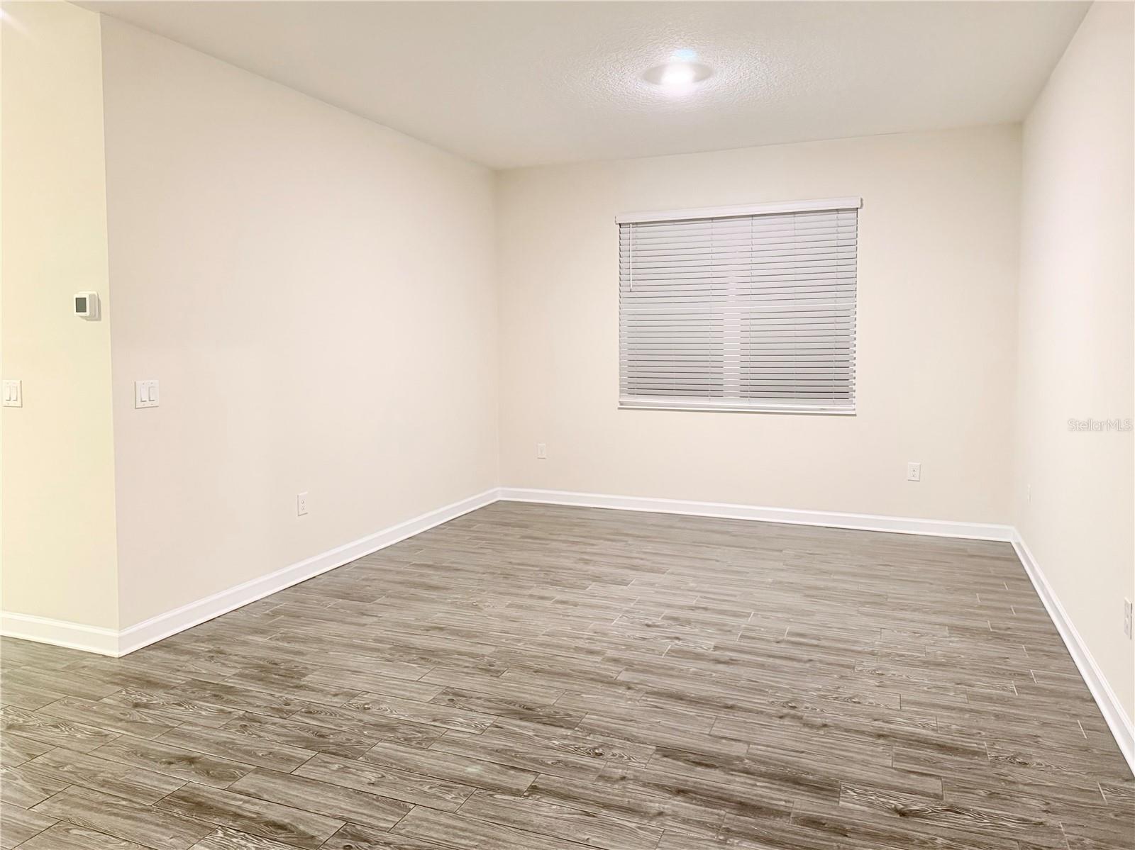 Image 26 of 34 For 2065 Camden Loop