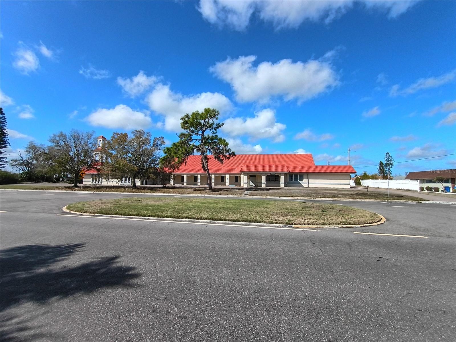 Image 2 of 10 For 1501 La Jolla Avenue