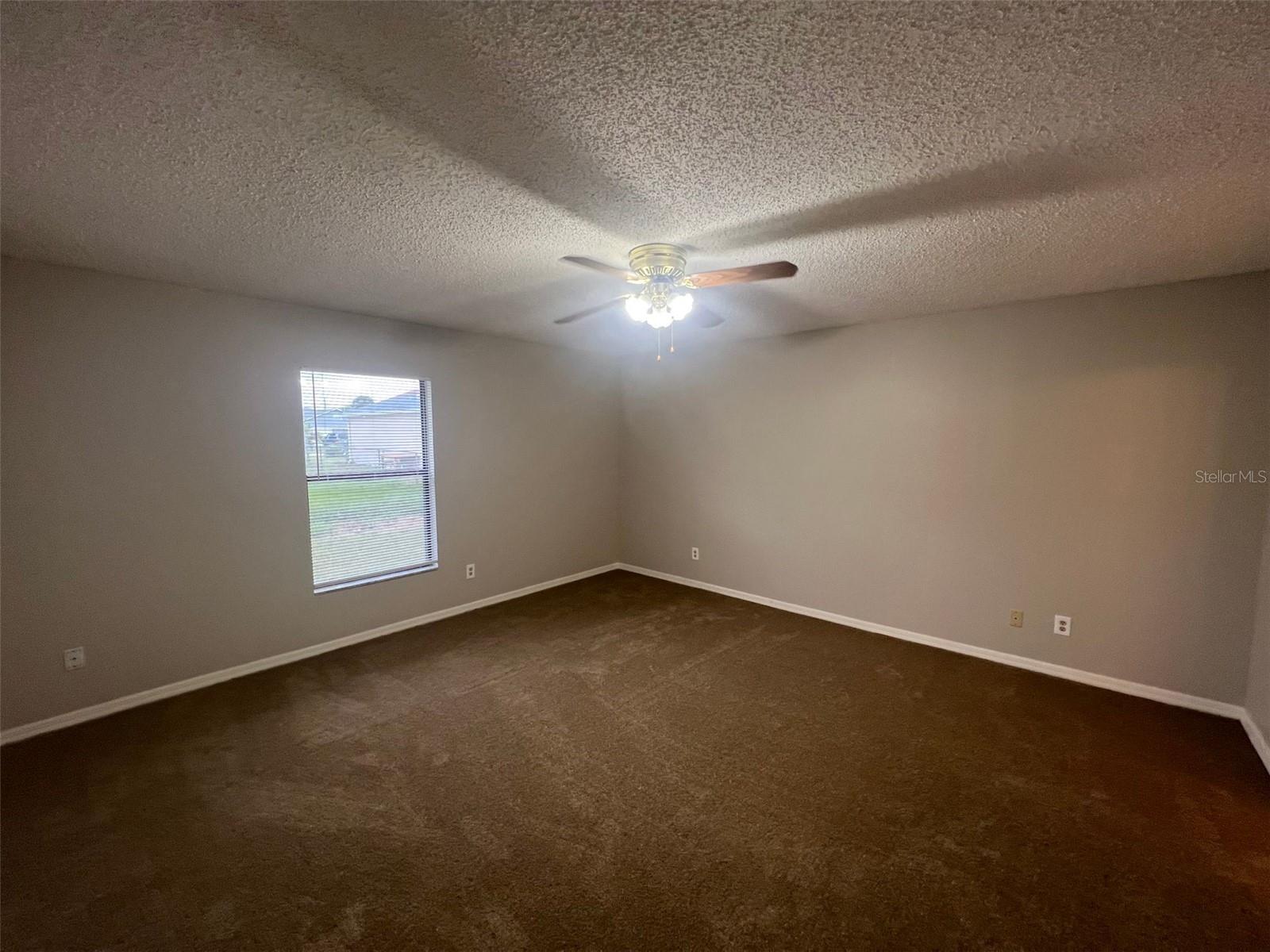 Image 7 of 15 For 512 Finch Court