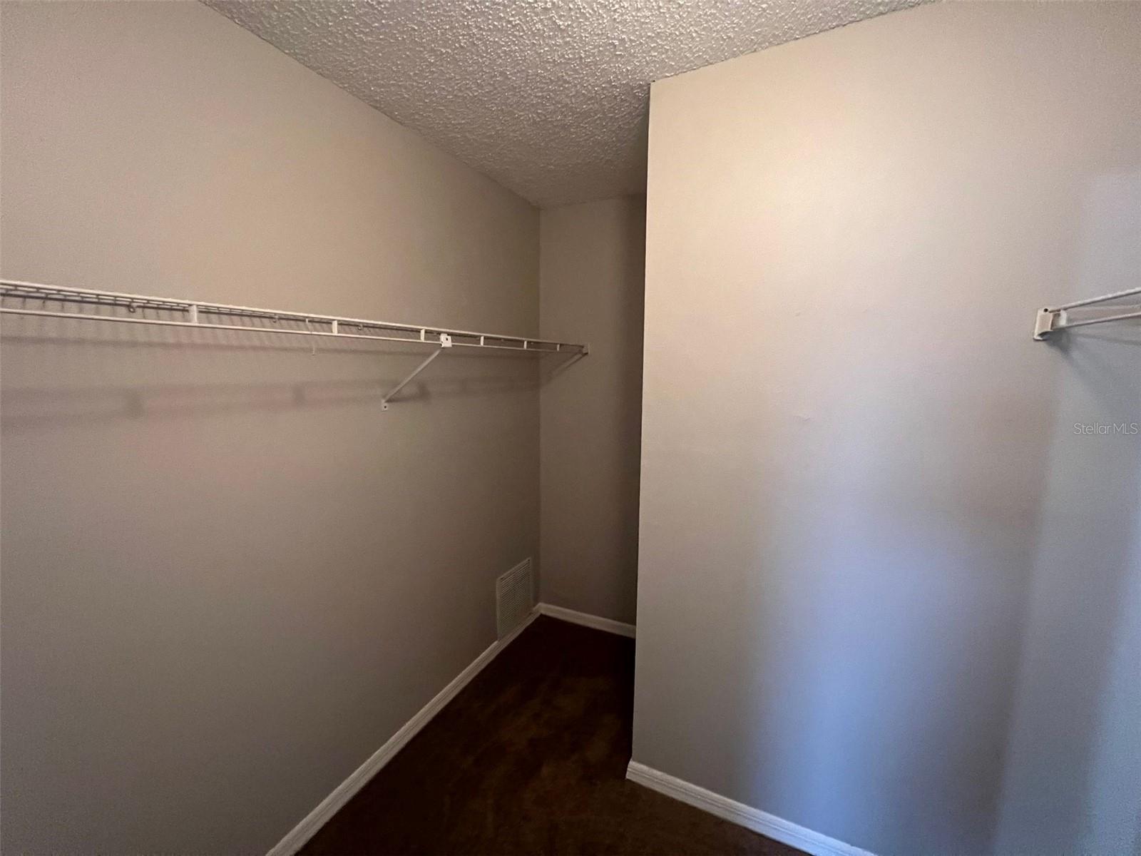 Image 9 of 15 For 512 Finch Court