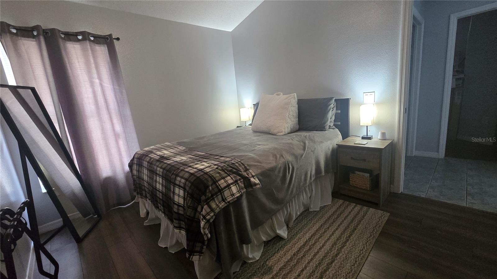 Image 17 of 24 For 3220 Abiaka Drive