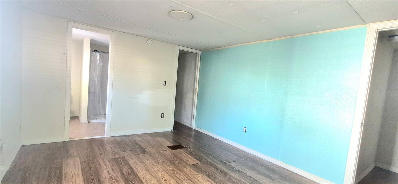 Image 15 of 28 For 1150 Country Club Lane