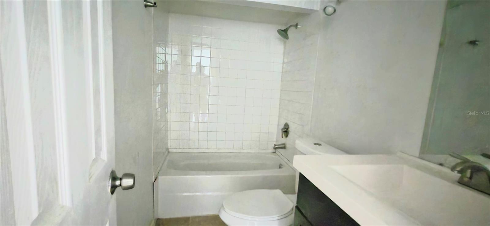 Image 20 of 28 For 1150 Country Club Lane