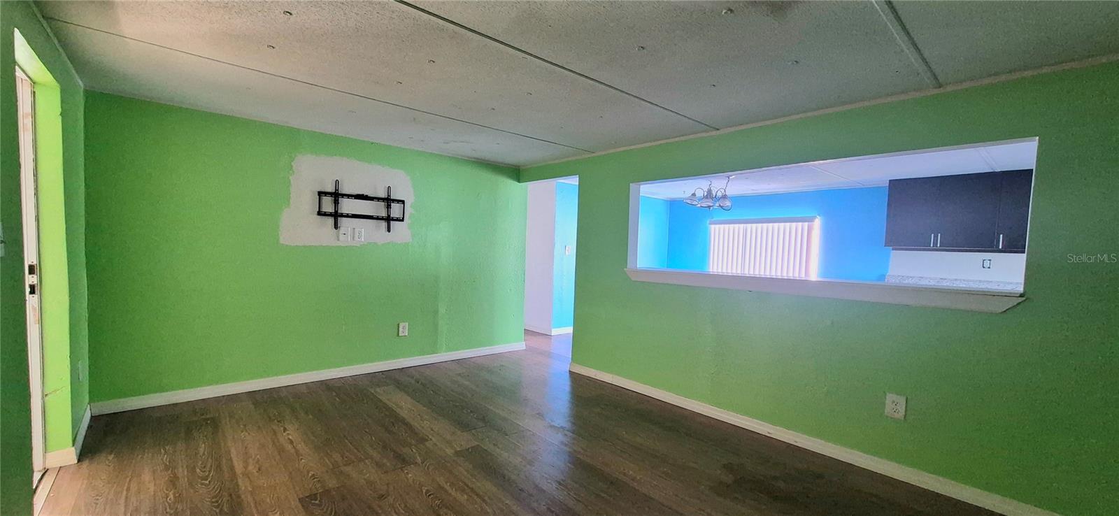 Image 8 of 28 For 1150 Country Club Lane