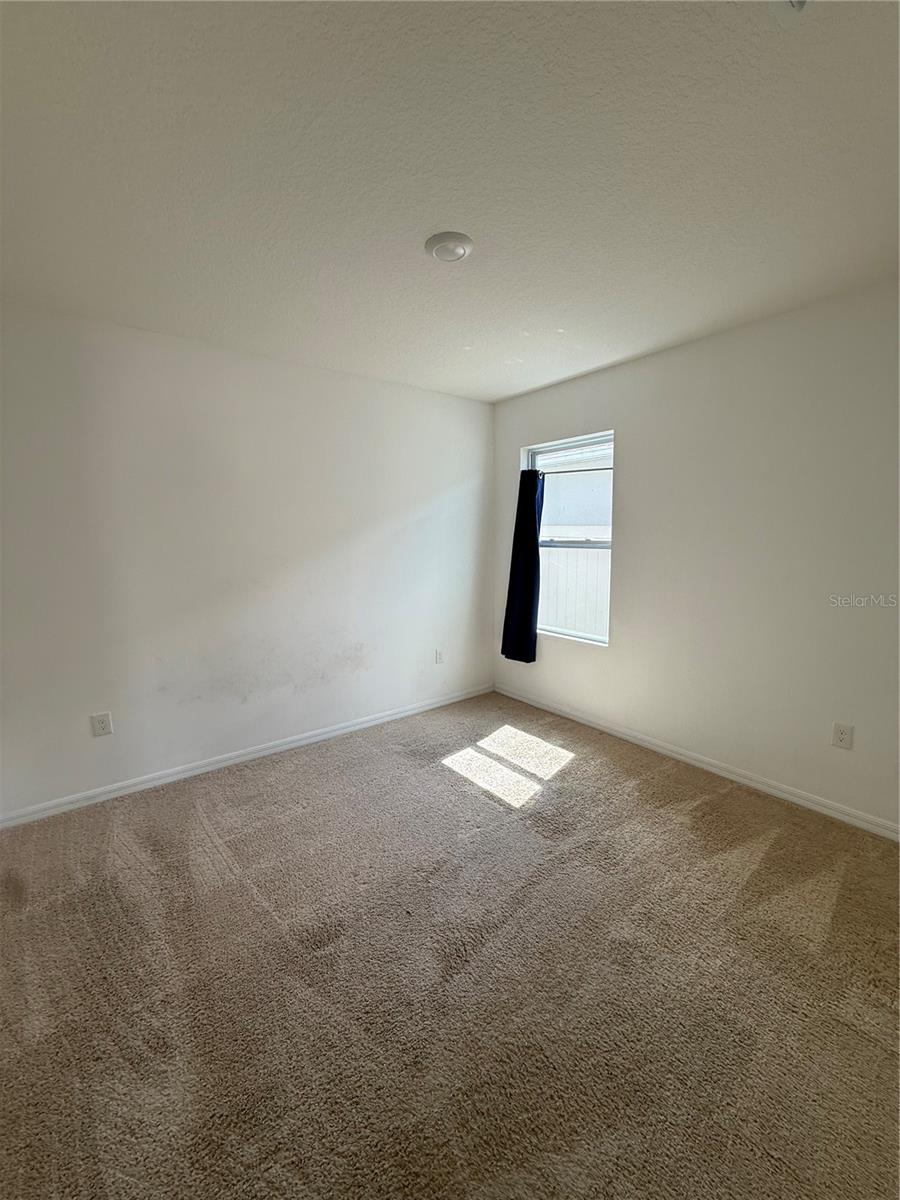 Image 5 of 12 For 1731 Setter Avenue