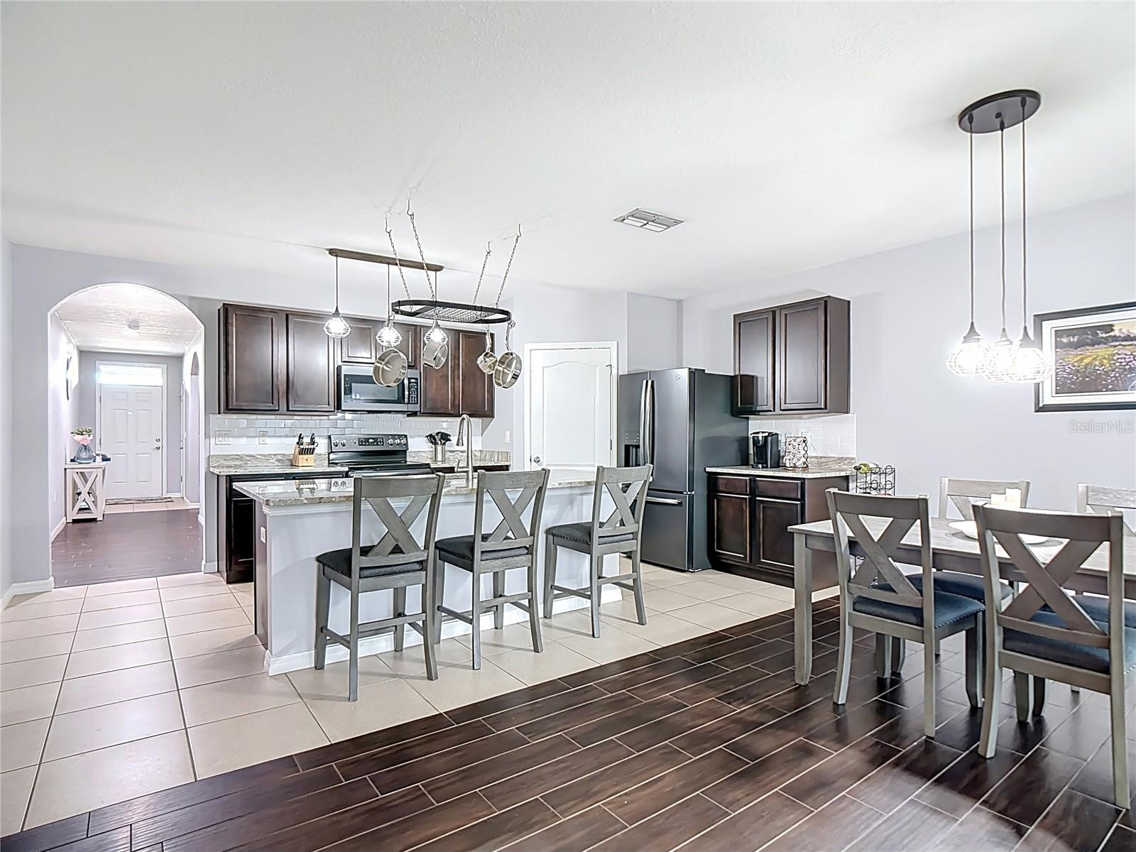 Image 5 of 56 For 1730 Van Gogh Drive