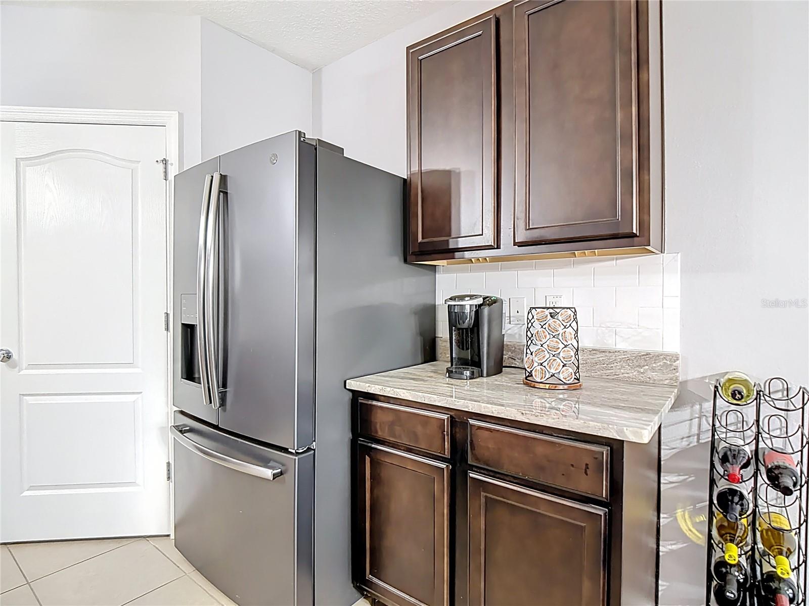 Image 7 of 56 For 1730 Van Gogh Drive