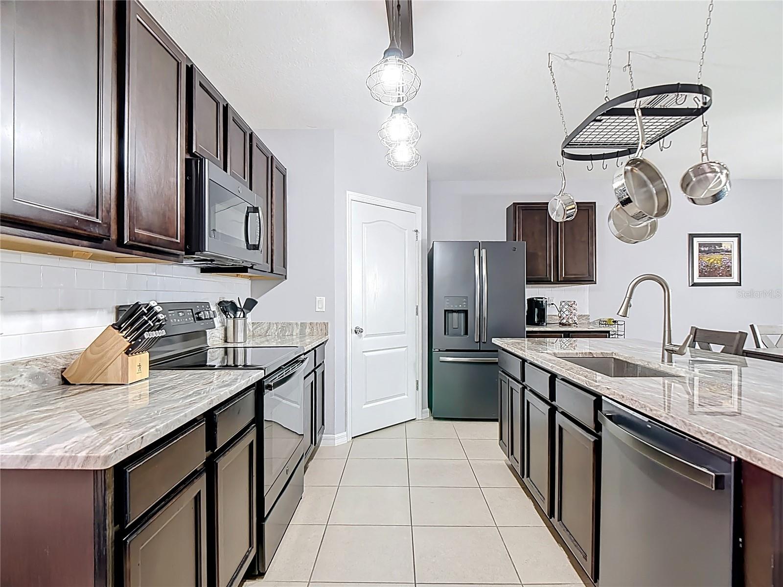 Image 8 of 56 For 1730 Van Gogh Drive