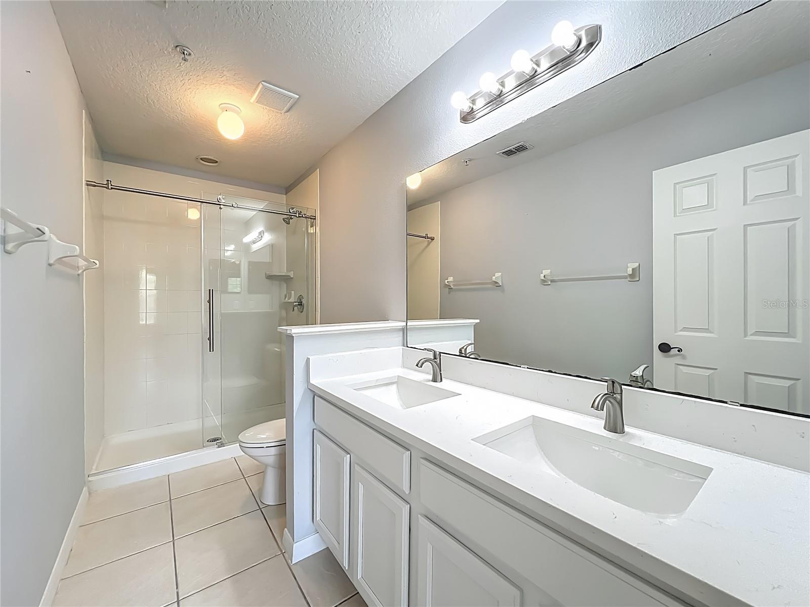 Image 22 of 58 For 13430 Southmeadow Dr  138