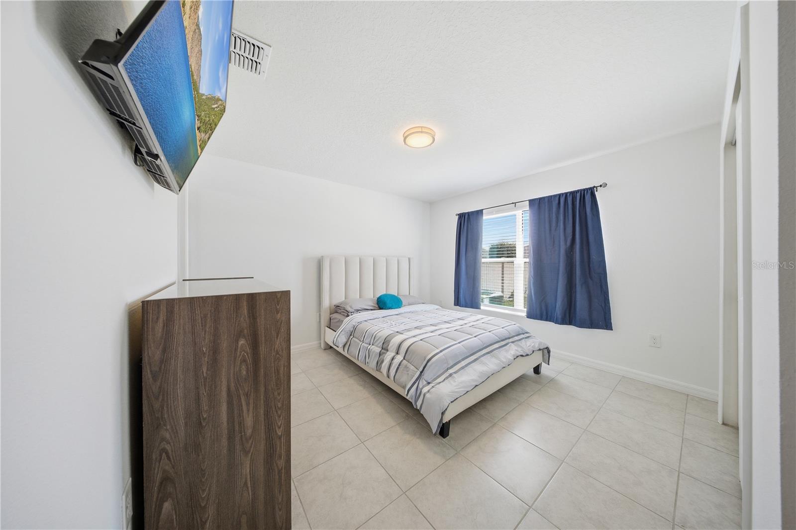 Image 13 of 39 For 3178 Eagle Hammock Circle