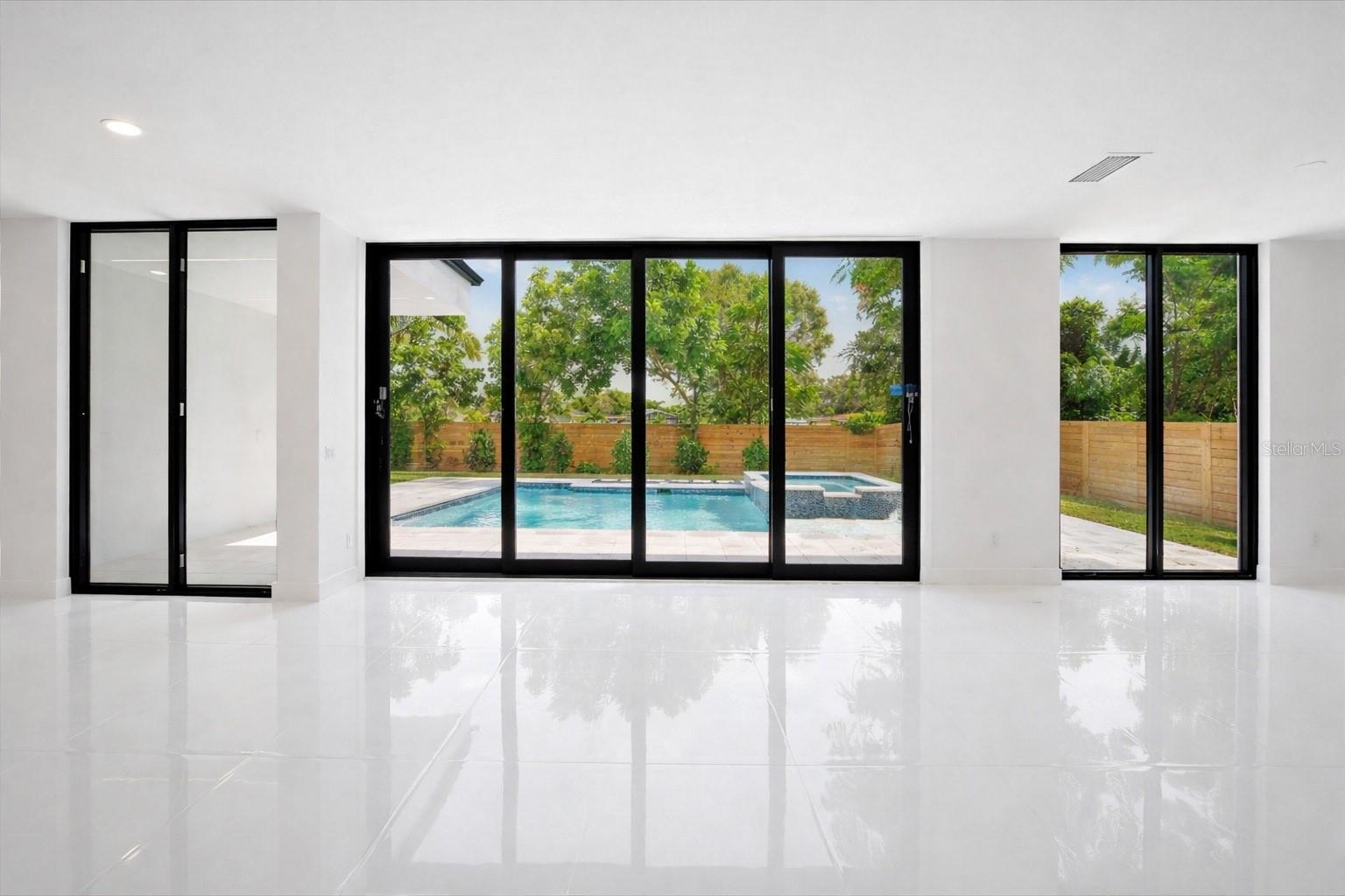 Image 8 of 19 For 2441 Webber Street