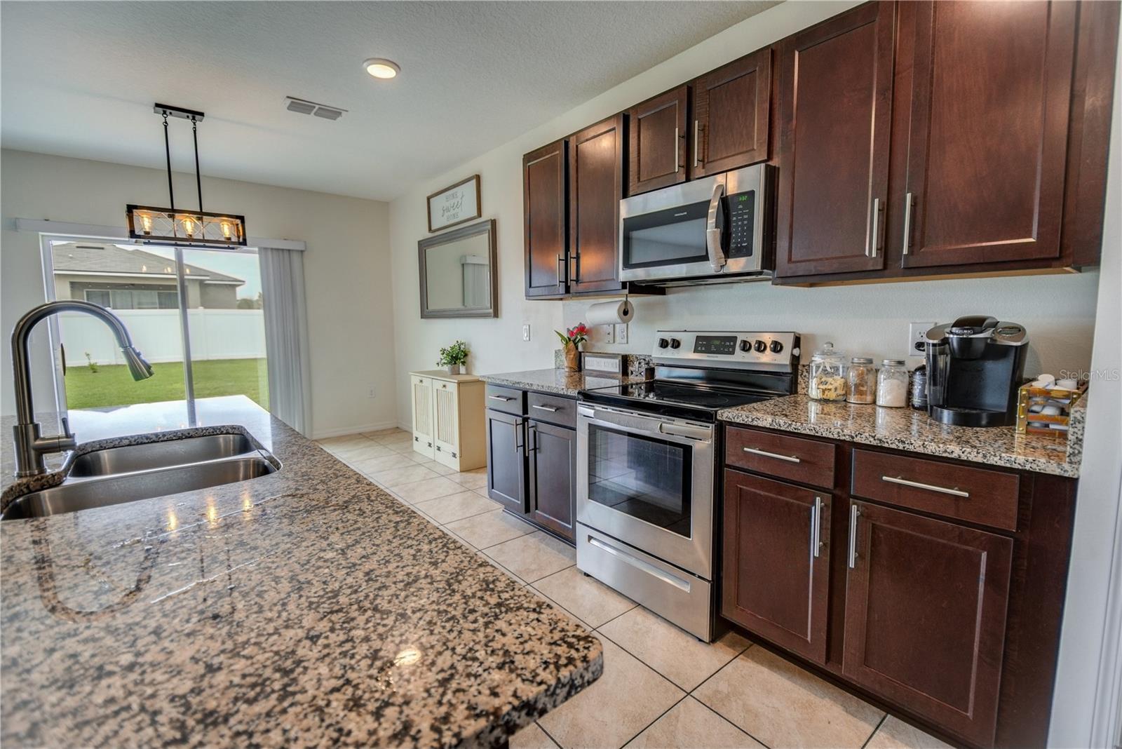 Image 4 of 39 For 1674 Bay Breeze Drive