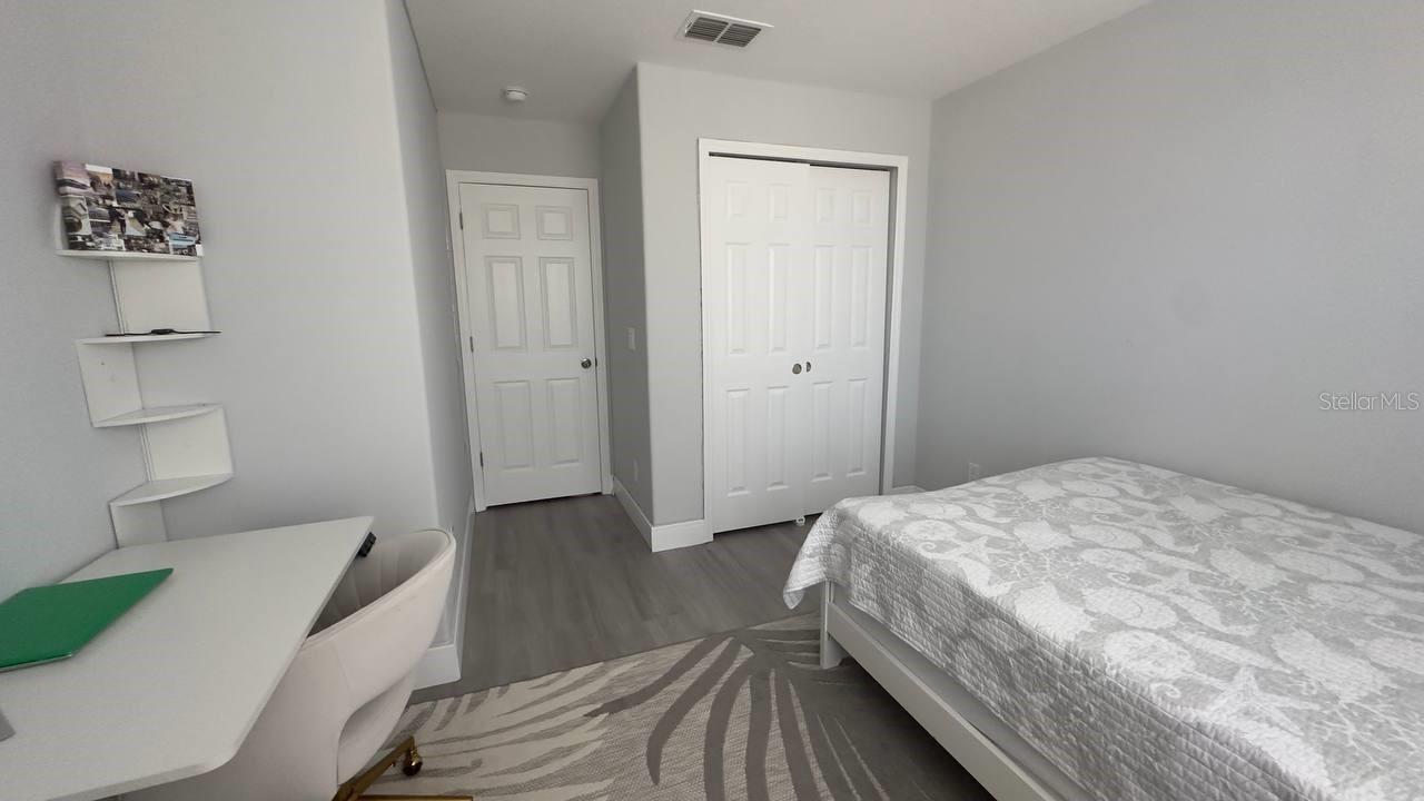 Image 18 of 23 For 8476 Iron Mountain Trail