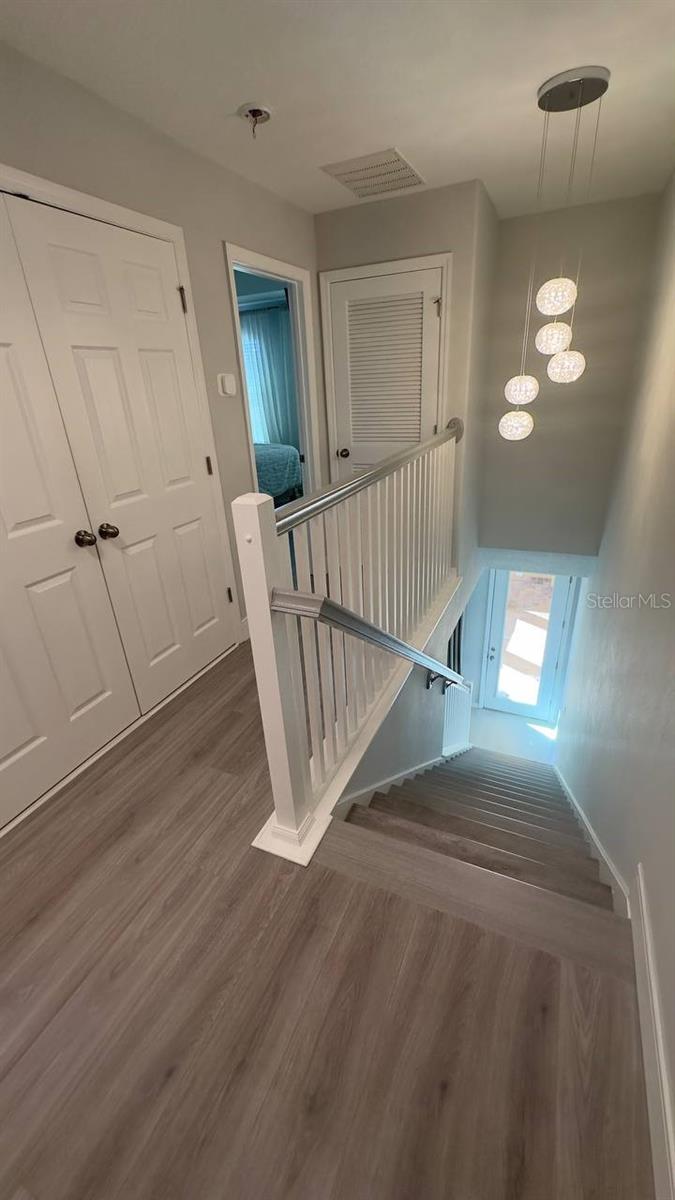 Image 19 of 23 For 8476 Iron Mountain Trail