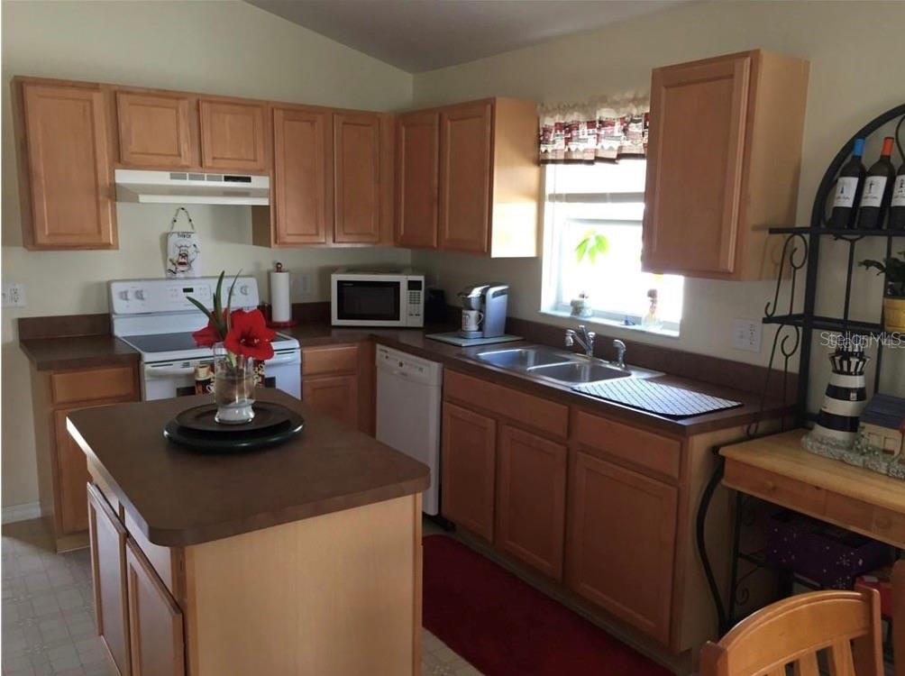 Image 5 of 10 For 712 Brayton Lane