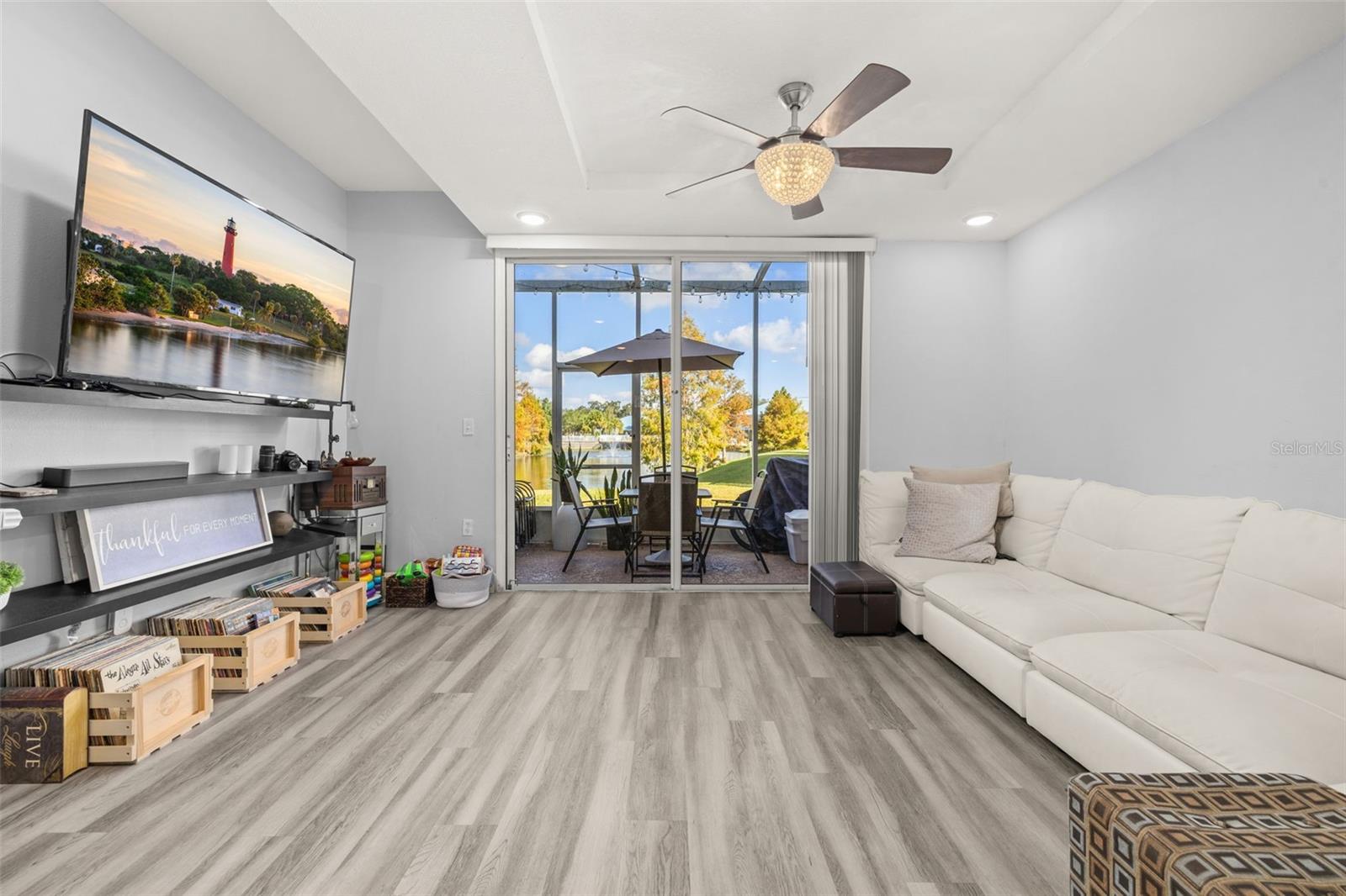 Image 14 of 55 For 651 Cornerstone Drive