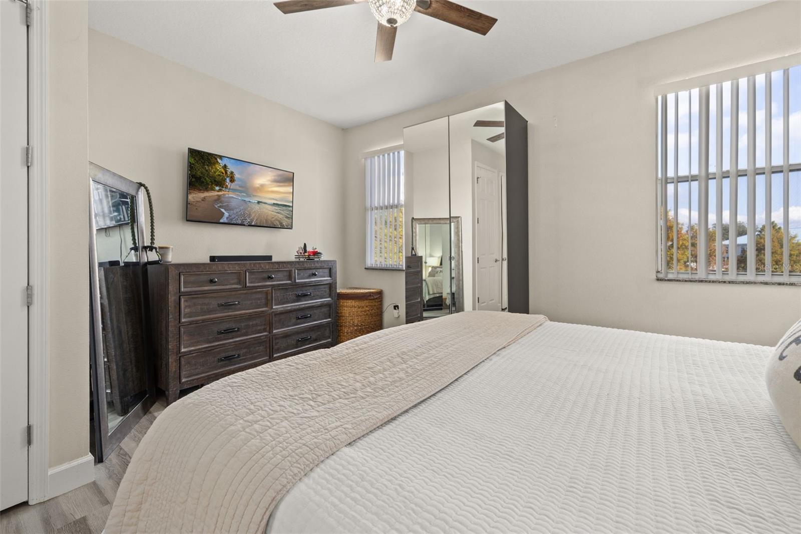 Image 27 of 55 For 651 Cornerstone Drive