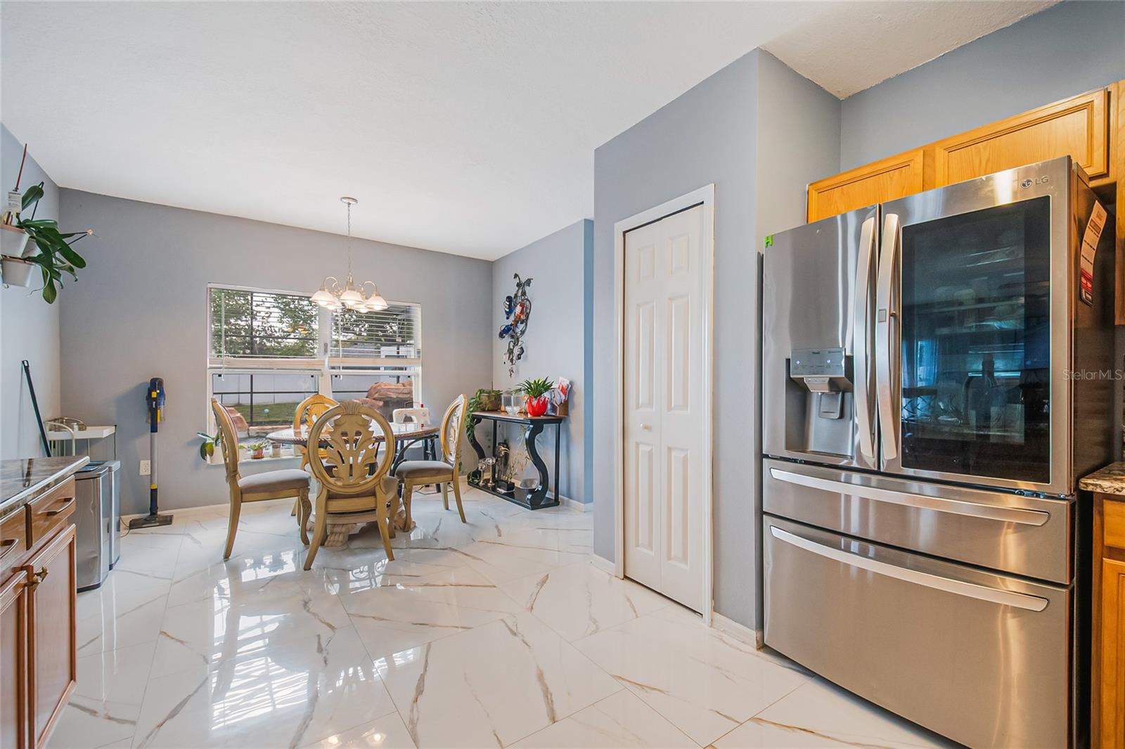 Image 32 of 78 For 554 Bristol Circle