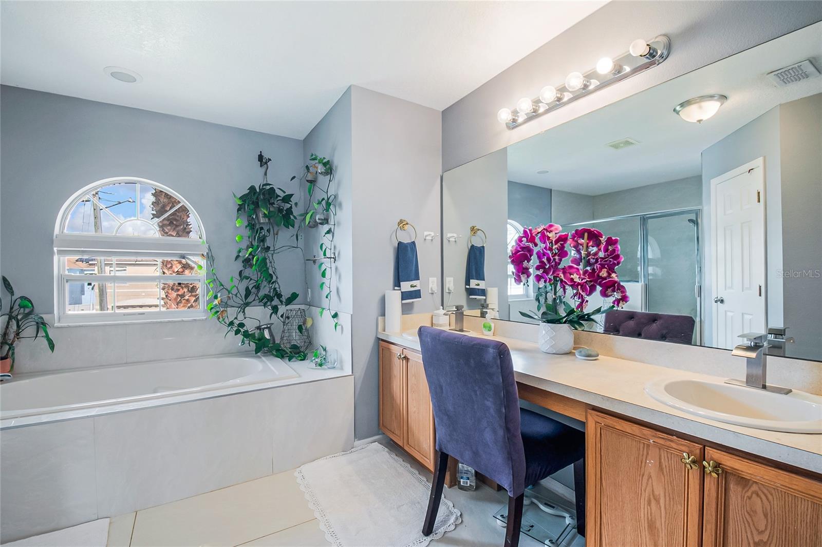 Image 50 of 78 For 554 Bristol Circle