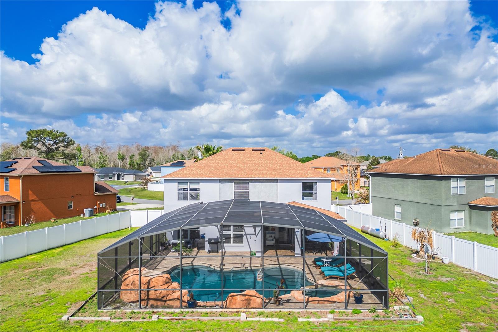 Image 7 of 78 For 554 Bristol Circle