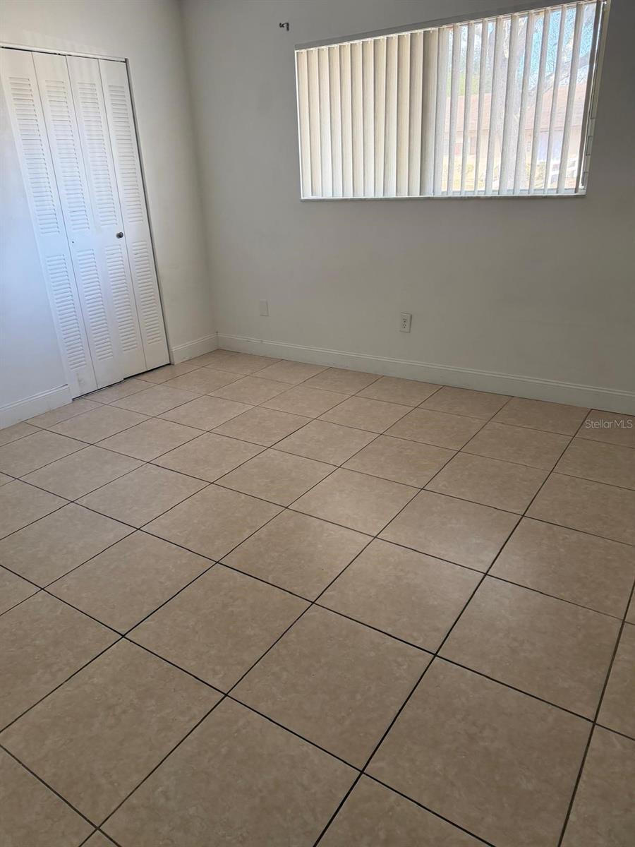 Image 2 of 8 For 500 Rosewood Lane 154