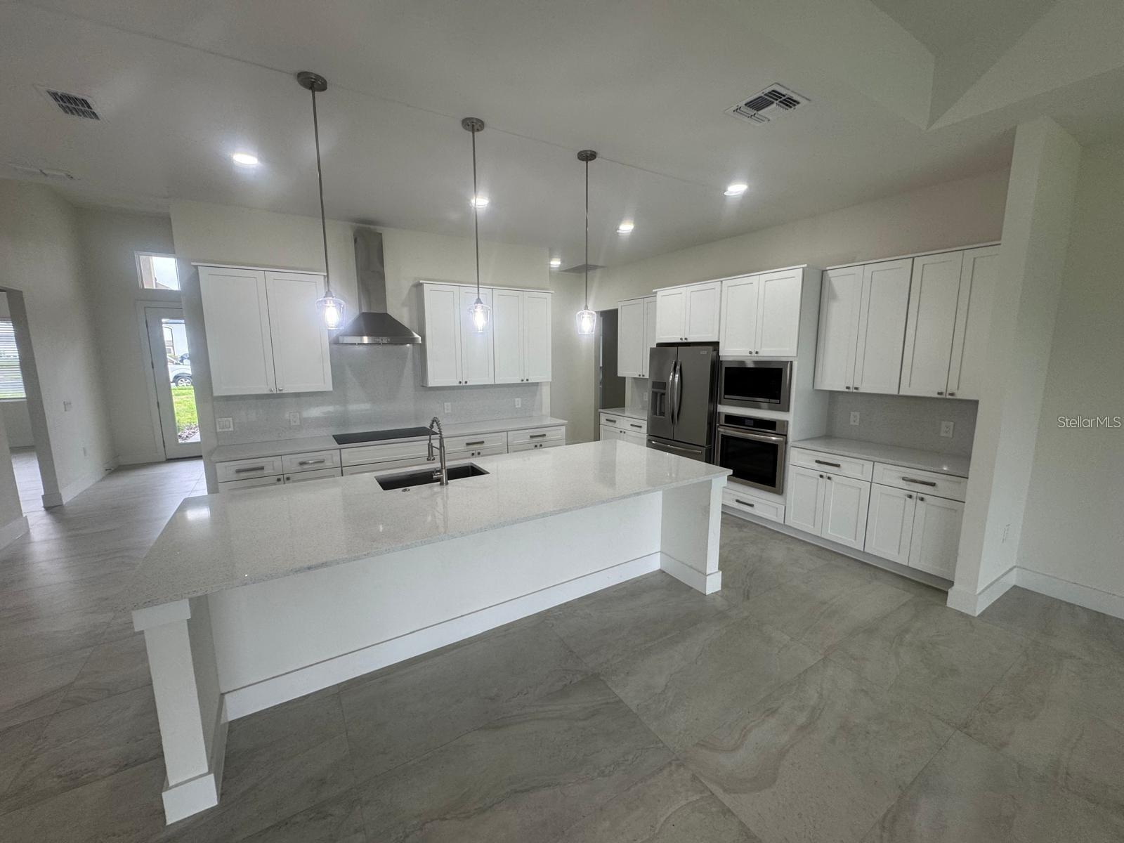 Image 3 of 20 For 267 Amaryllis Way