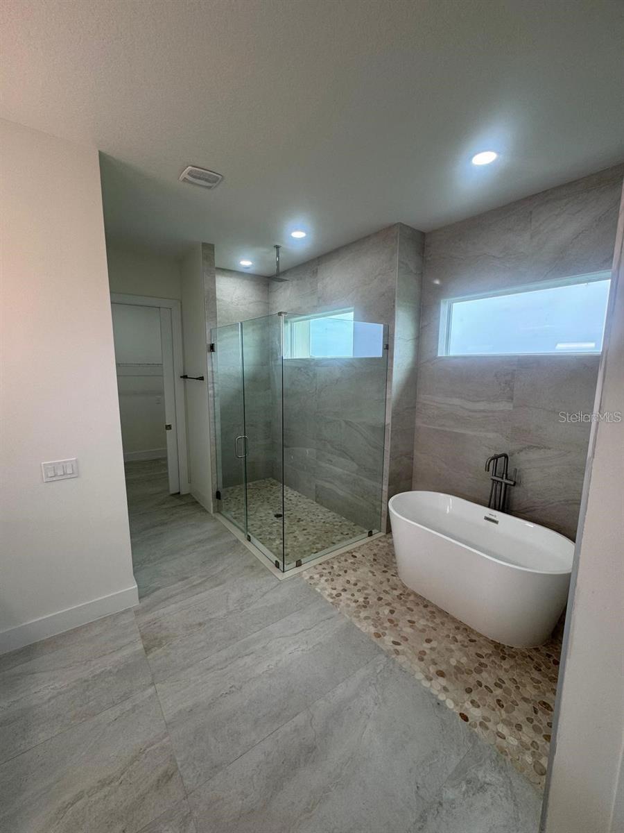 Image 8 of 20 For 267 Amaryllis Way