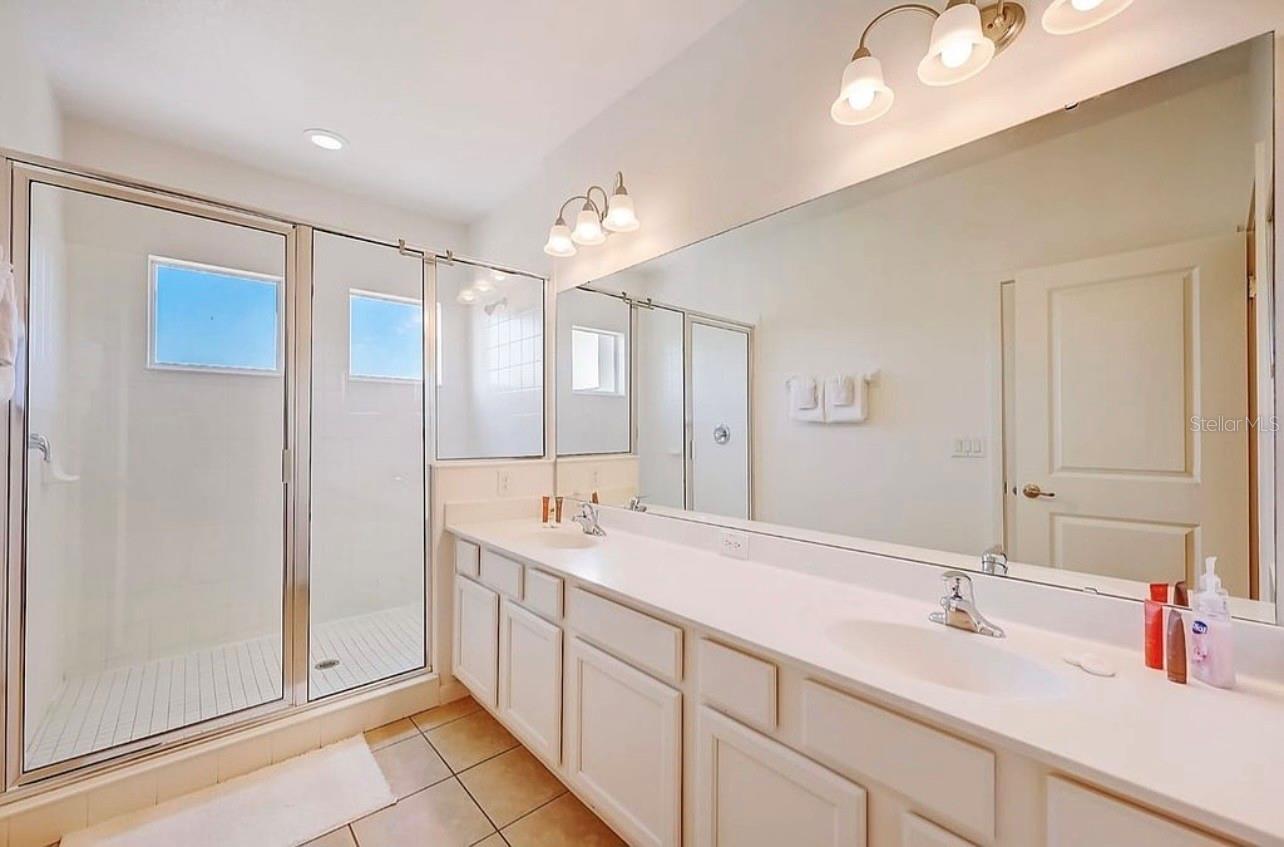 Image 36 of 53 For 4511 Monado Drive