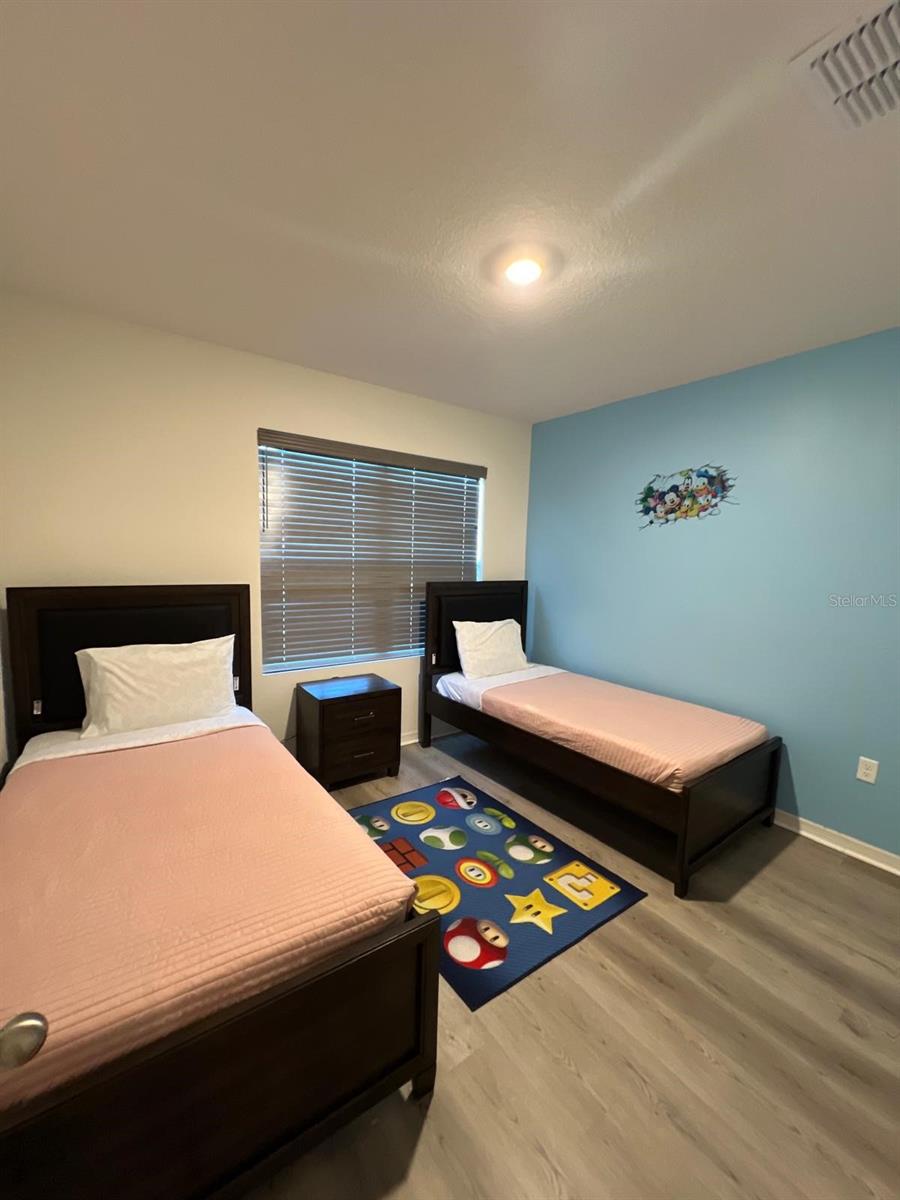 Image 13 of 17 For 1056 Brooklet Drive