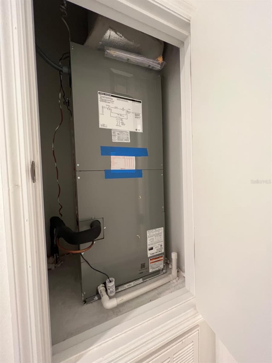 Image 47 of 73 For 750 Auburn Grove Court