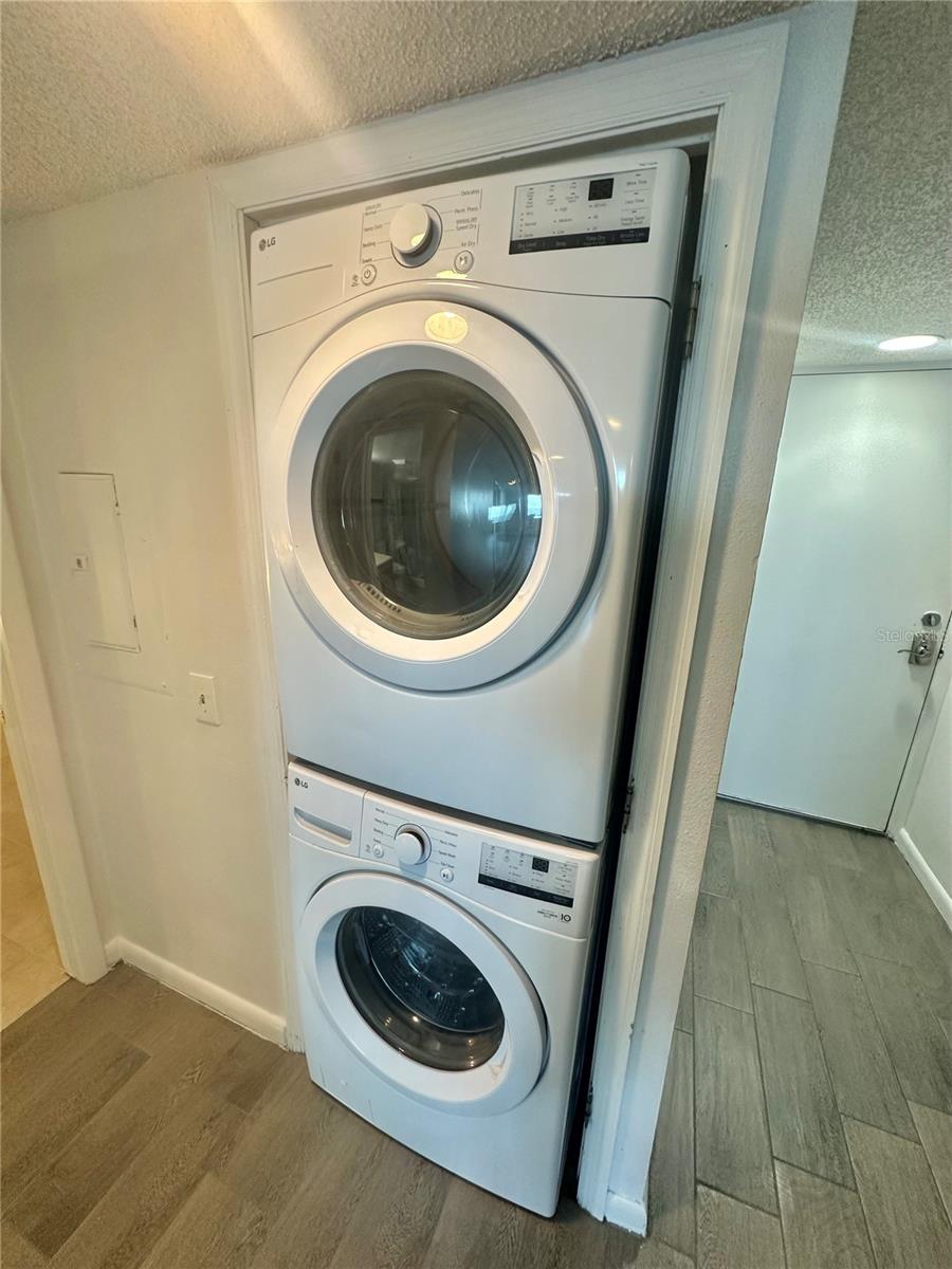 Image 18 of 71 For 6035 Sea Ranch Drive 204