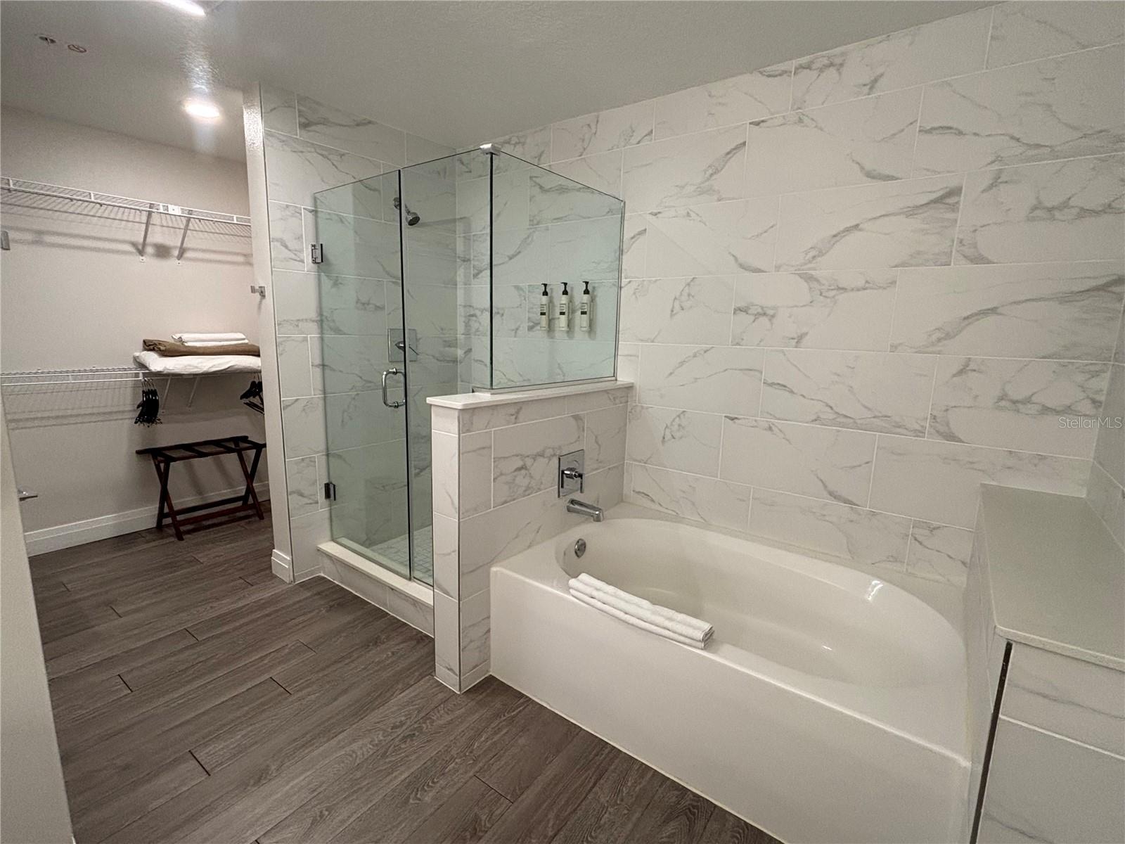 Image 13 of 40 For 14501 Grove Resort Avenue 2532