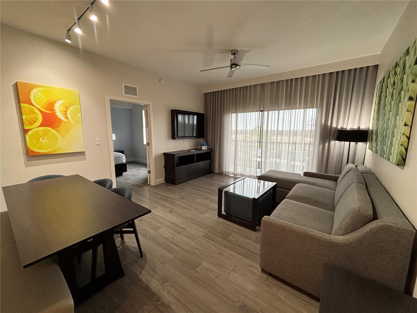 Image 7 of 40 For 14501 Grove Resort Avenue 2532