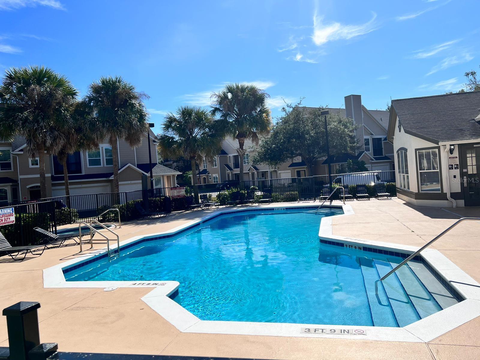 Image 19 of 20 For 2015 Erving Circle 207