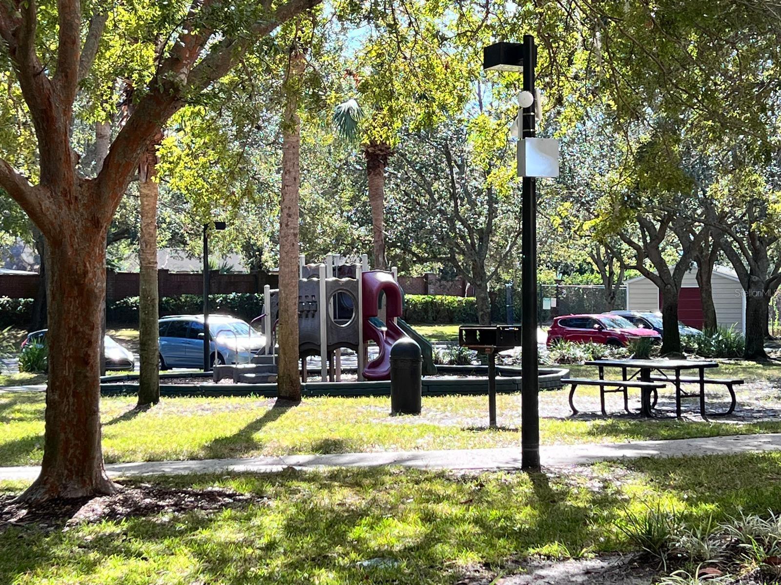 Image 20 of 20 For 2015 Erving Circle 207