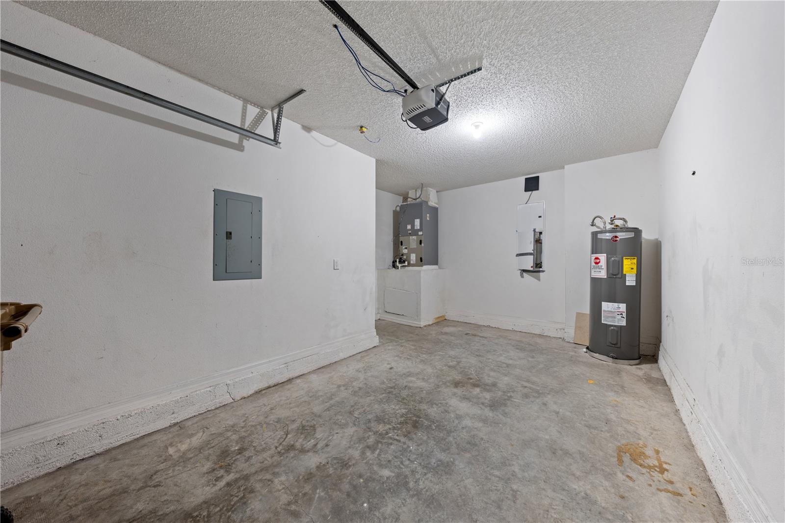 Image 39 of 45 For 2750 Dodds Lane