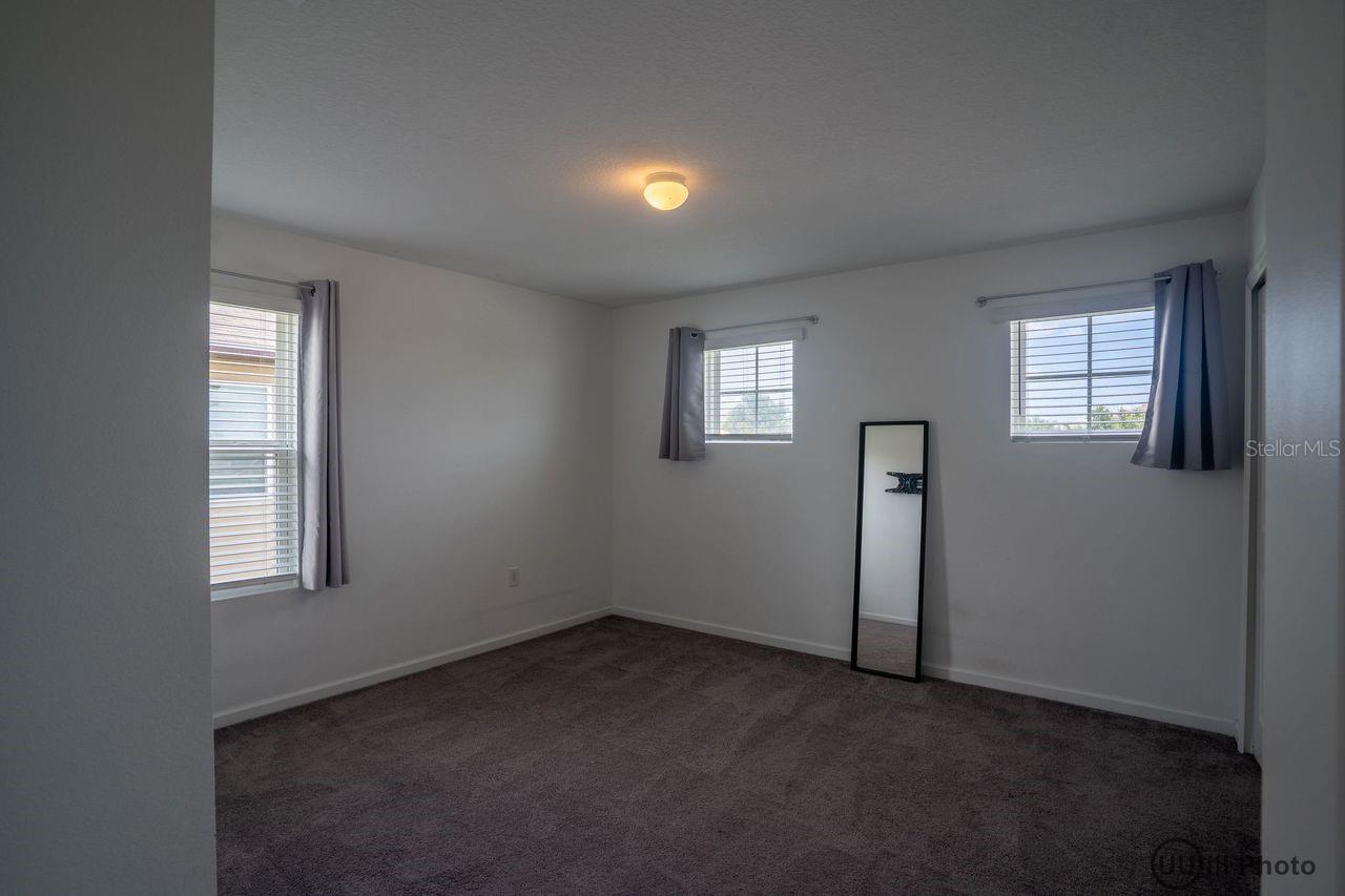 Image 17 of 20 For 929 Fallon Hills Drive