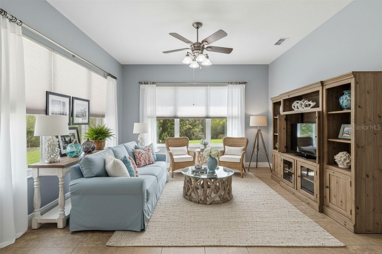 Image 13 of 70 For 112 Sevilla Court