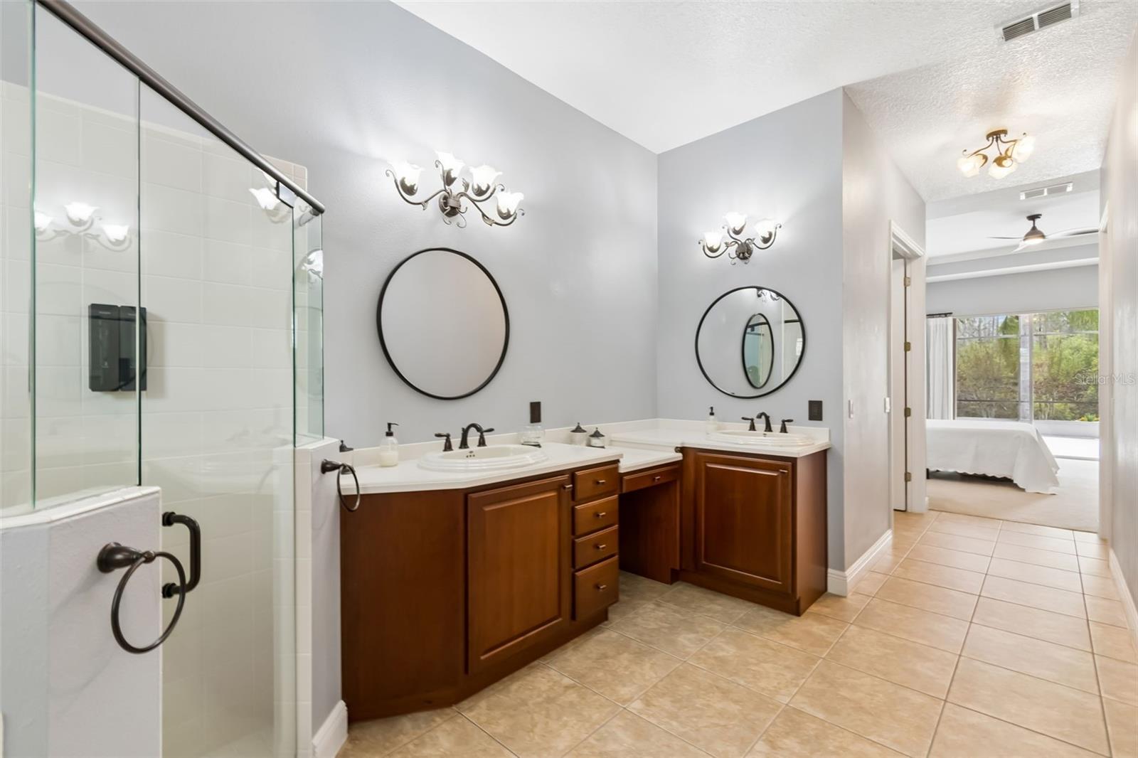 Image 30 of 70 For 112 Sevilla Court